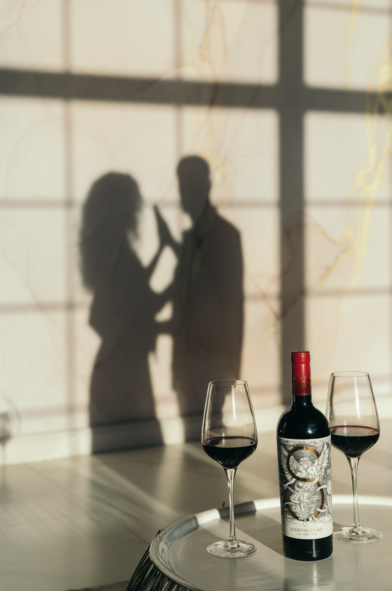 Итернал Эйт Вестерн Кейп WO Орфиус энд Зе Рэйвен 2023 0.75 л