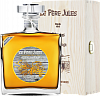 Le Pere Jules Pays d'Auge AOC 20 y.o. (in decanter & wooden box), 0.7 л