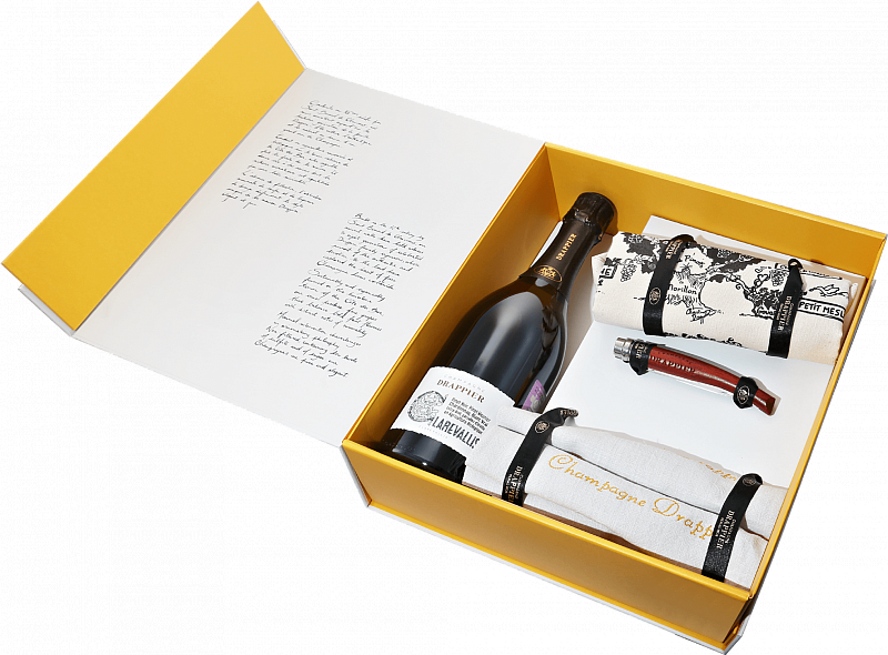Игристое вино и шампанское Драпье Клареваллис Шампань AOC в подарочной упаковке 0.75 л